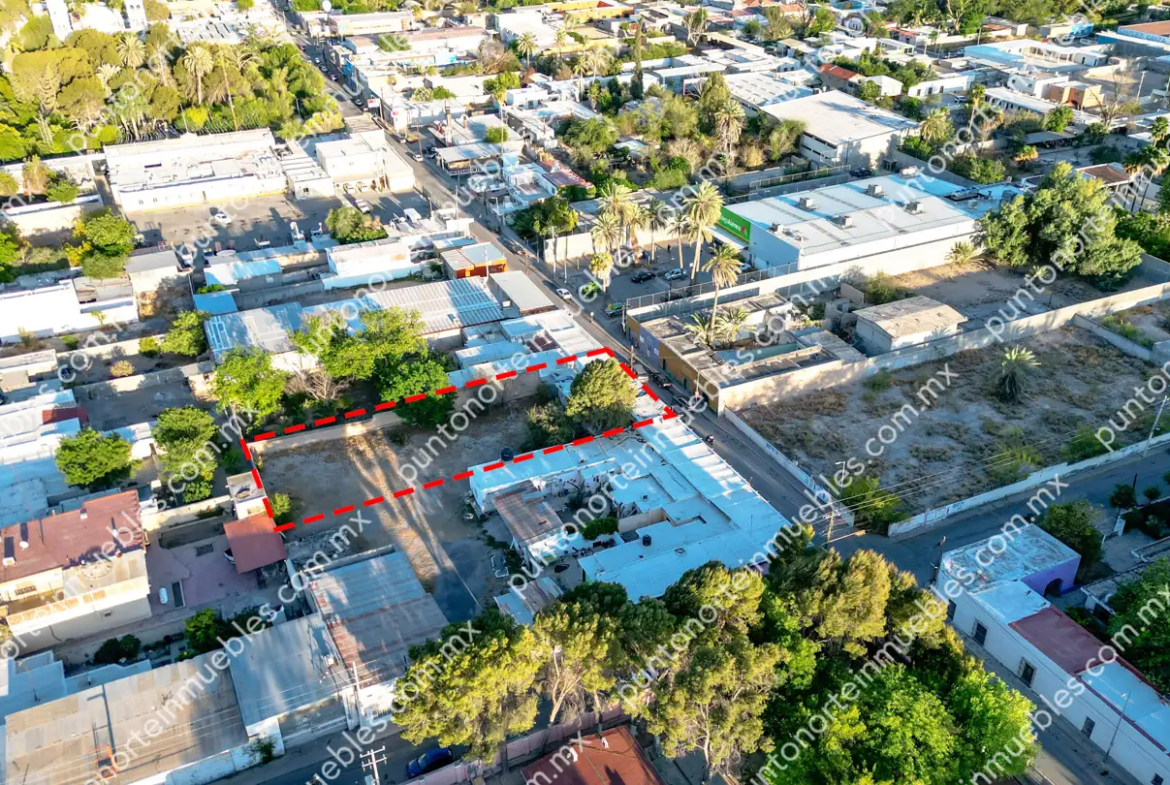 Venta Casa 3 Recámaras frente Aurrera San buena, Terreno amplio 1,052m2 con 160m2 de Construcción