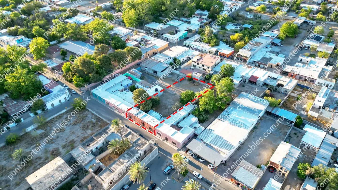 Venta Casa 3 Recámaras frente Aurrera San buena, Terreno amplio 1,052m2 con 160m2 de Construcción