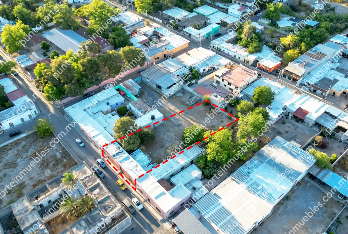 Venta Casa 3 Recámaras frente Aurrera San buena, Terreno amplio 1,052m2 con 160m2 de Construcción