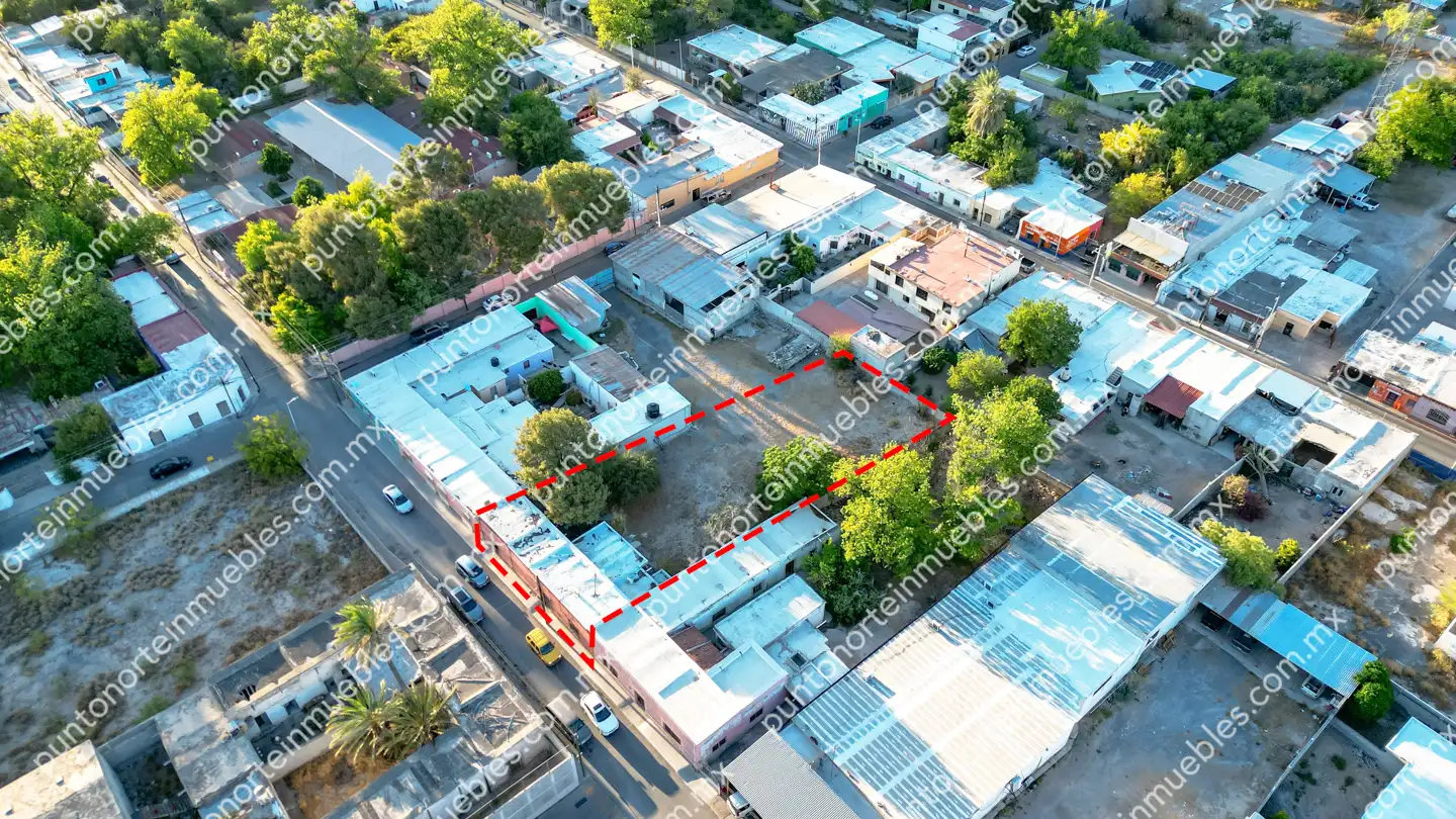 Venta Casa 3 Recámaras frente Aurrera San buena, Terreno amplio 1,052m2 con 160m2 de Construcción