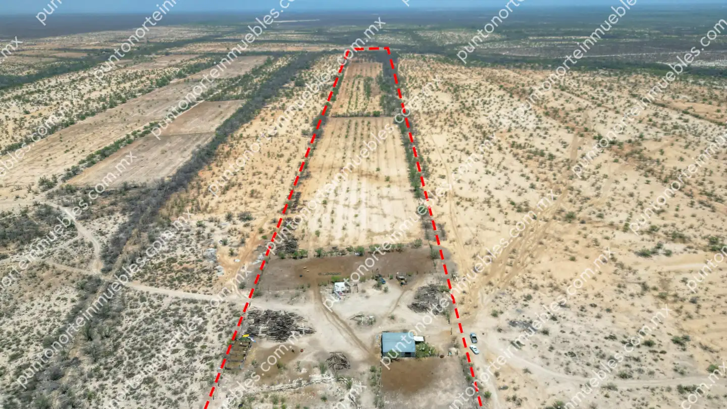 Terreno 14.7 HAS atras del buda 06 Venta Terreno 14.7 Hectáreas con agua, ubicado a 850 metros a espaldas de Postes de Mexico