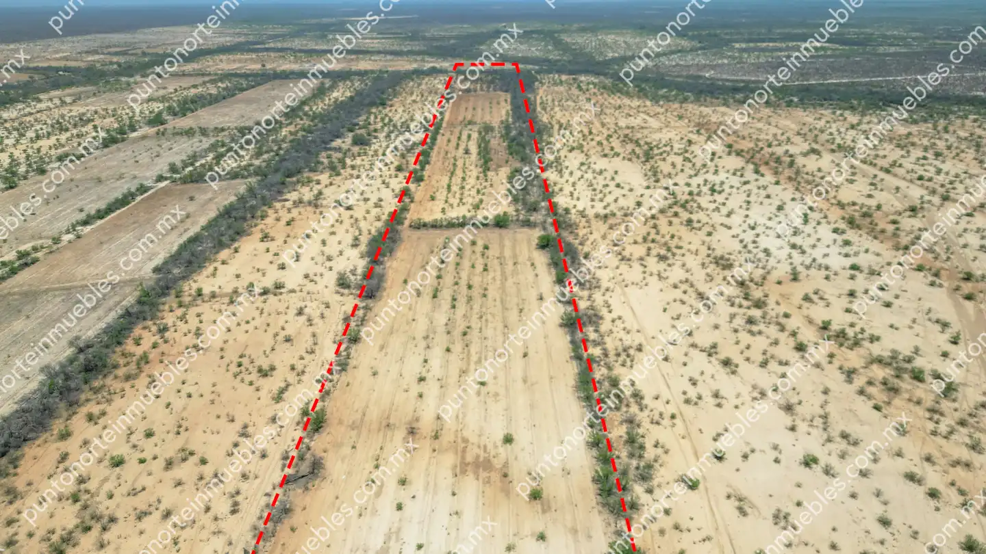 Terreno 14.7 HAS atras del buda 09 Venta Terreno 14.7 Hectáreas con agua, ubicado a 850 metros a espaldas de Postes de Mexico
