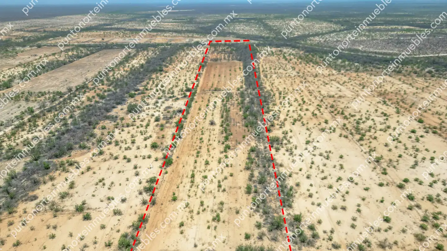 Terreno 14.7 HAS atras del buda 11 Venta Terreno 14.7 Hectáreas con agua, ubicado a 850 metros a espaldas de Postes de Mexico