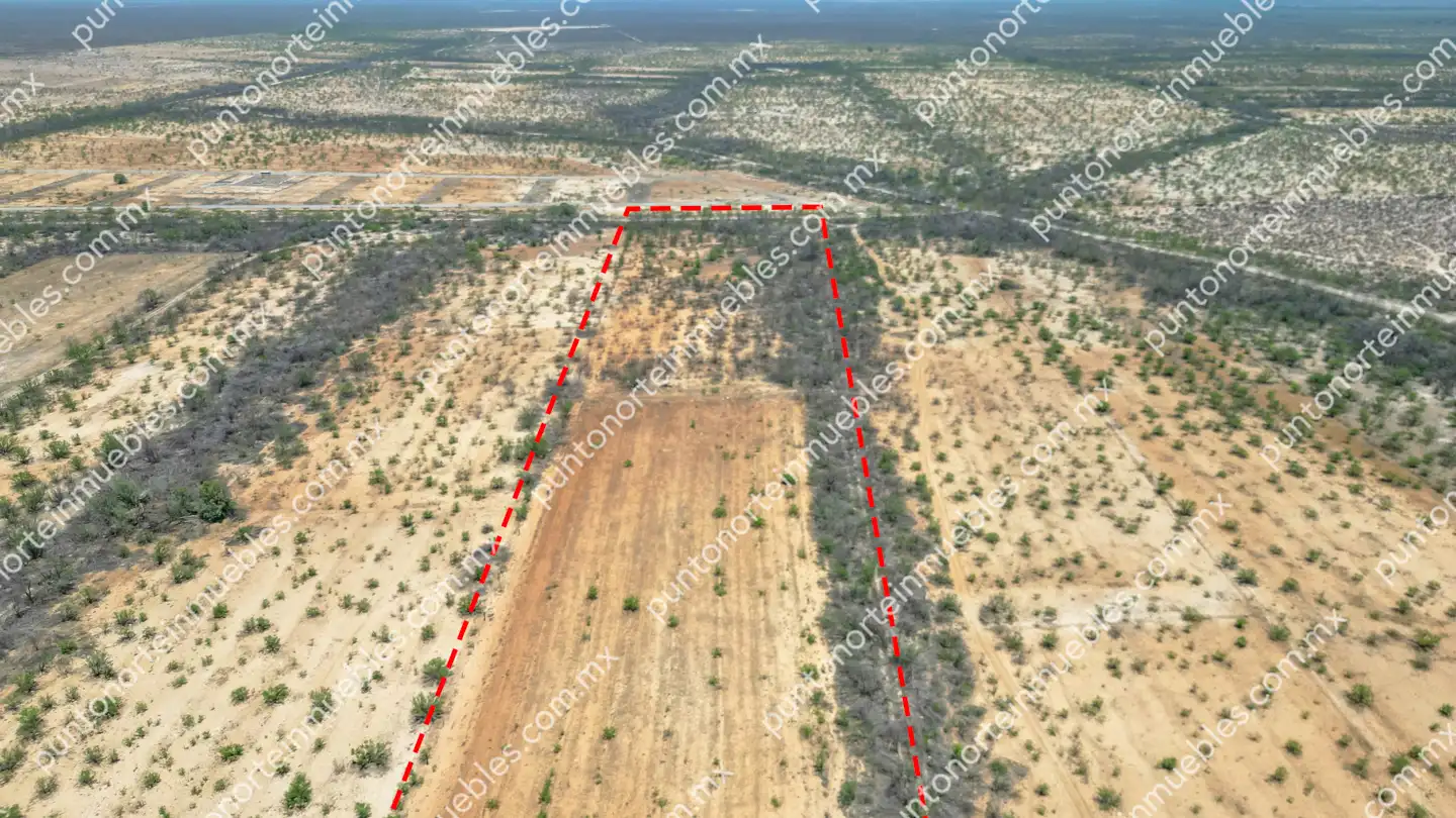 Terreno 14.7 HAS atras del buda 14 Venta Terreno 14.7 Hectáreas con agua, ubicado a 850 metros a espaldas de Postes de Mexico