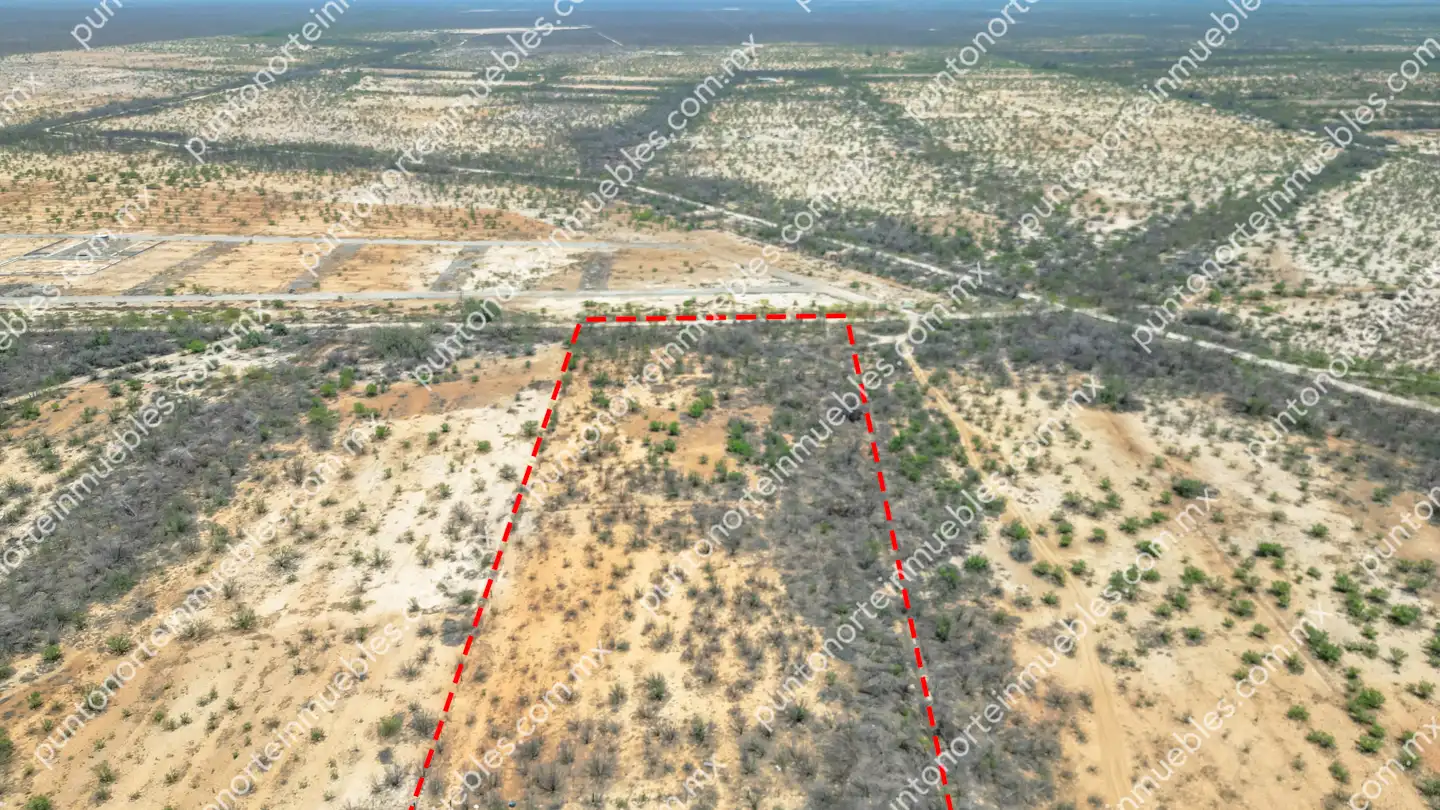 Terreno 14.7 HAS atras del buda 16 Venta Terreno 14.7 Hectáreas con agua, ubicado a 850 metros a espaldas de Postes de Mexico