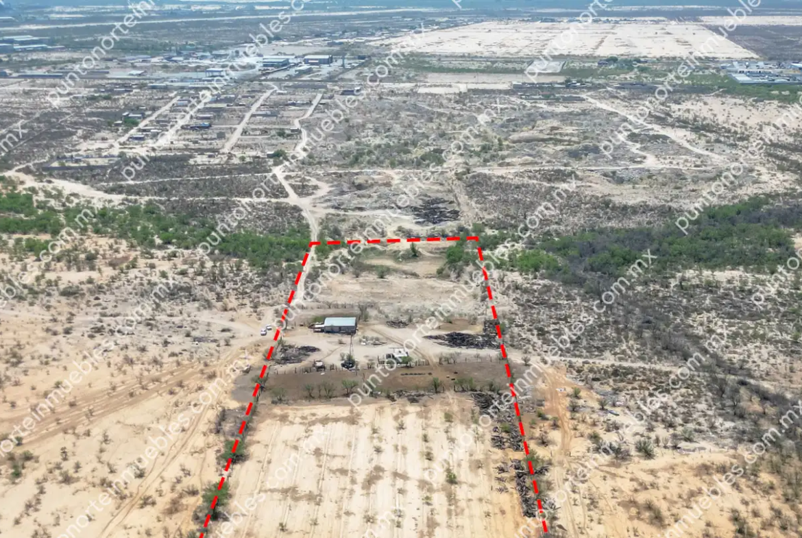 Venta Terreno 14.7 Hectáreas con agua, ubicado a 850 metros a espaldas de Postes de Mexico