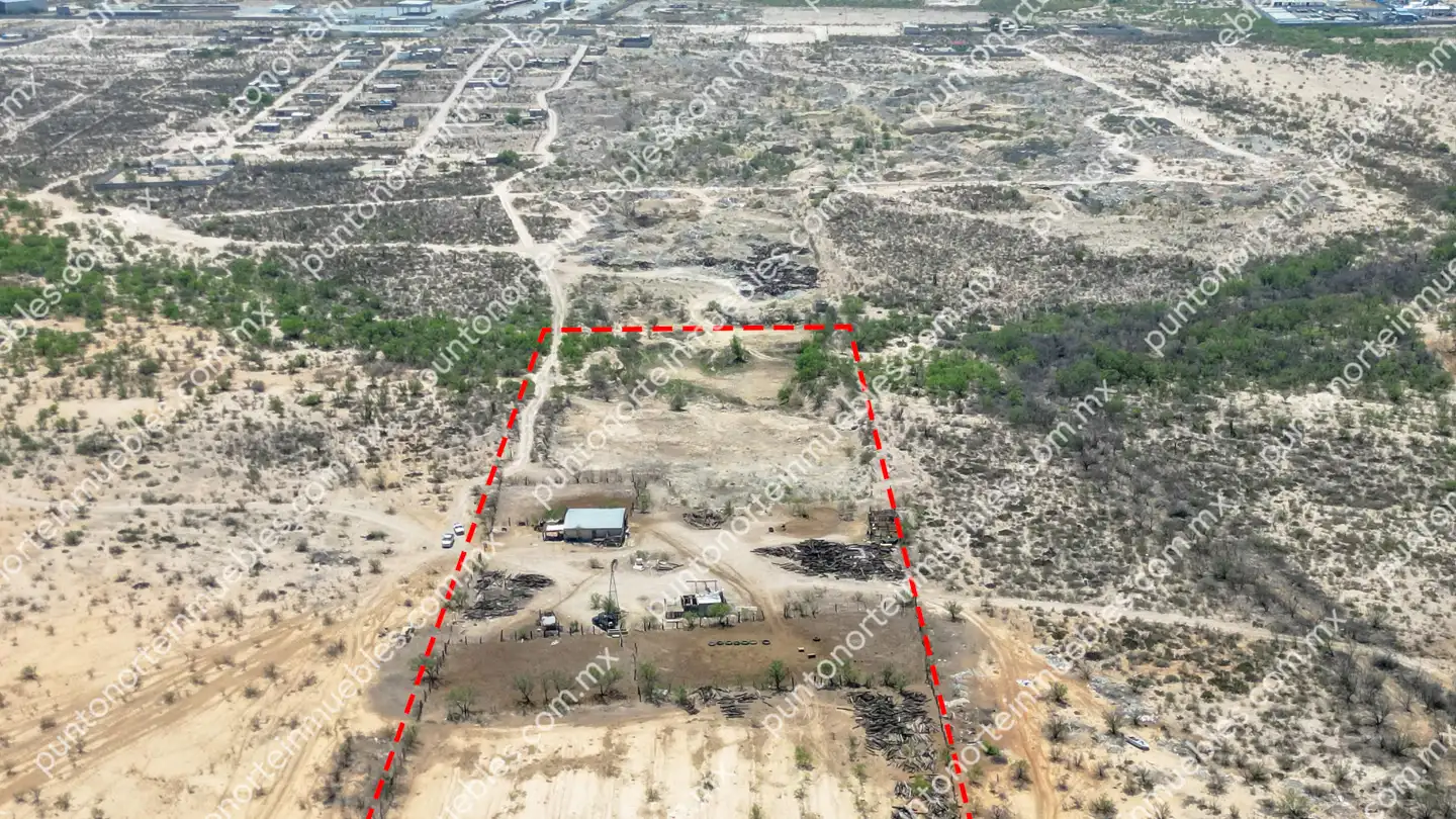 Terreno 14.7 HAS atras del buda 26 Venta Terreno 14.7 Hectáreas con agua, ubicado a 850 metros a espaldas de Postes de Mexico
