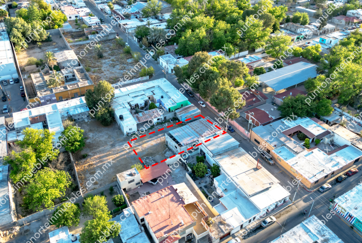 Venta Terreno 495m2 en Zona Comercial Centro cerca de Aurrera San Buena