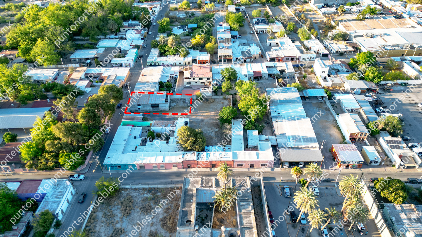 Venta Terreno 495m2 en Zona Comercial Centro cerca de Aurrera San Buena