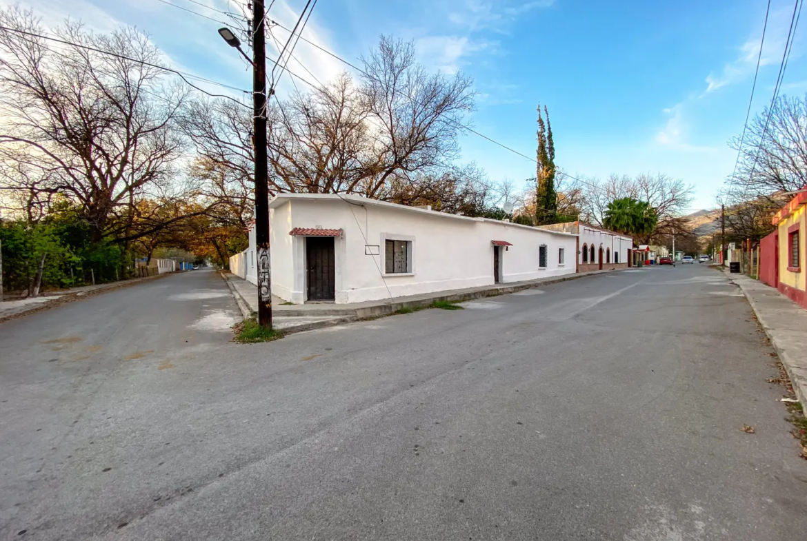 Venta Quinta Casa Habitación y Alberca en Lamadrid