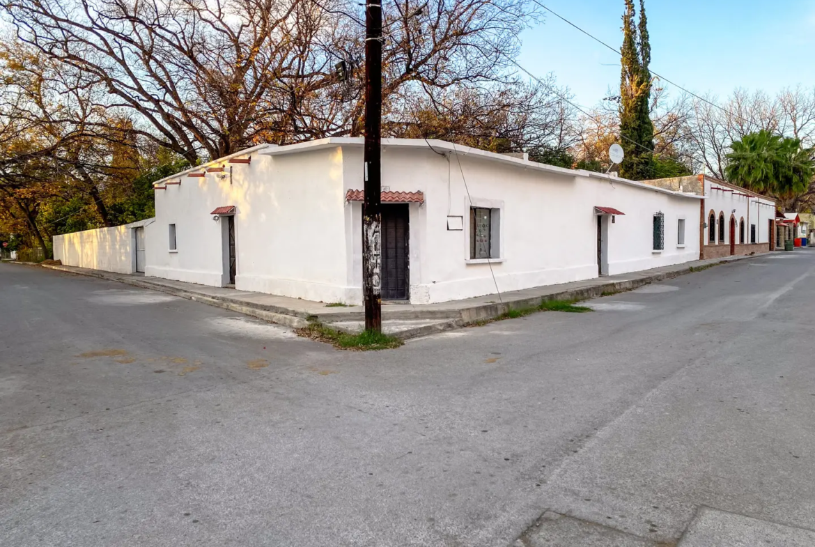 Venta Quinta Casa Habitación y Alberca en Lamadrid