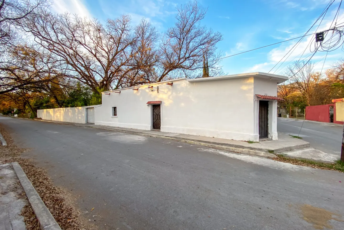 Venta Quinta Casa Habitación y Alberca en Lamadrid