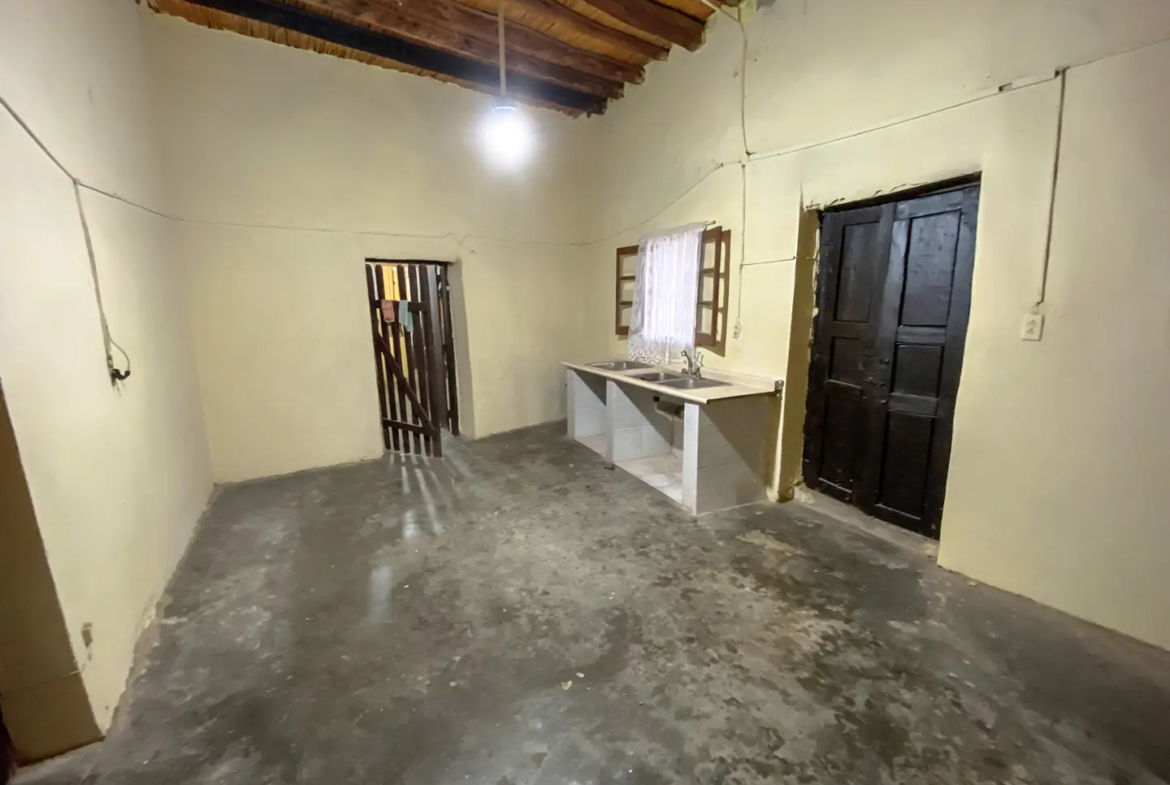 Venta Quinta Casa Habitación y Alberca en Lamadrid