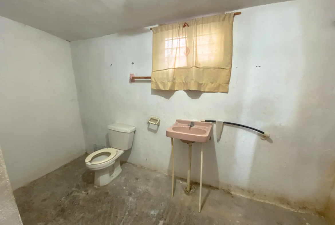 Venta Quinta Casa Habitación y Alberca en Lamadrid