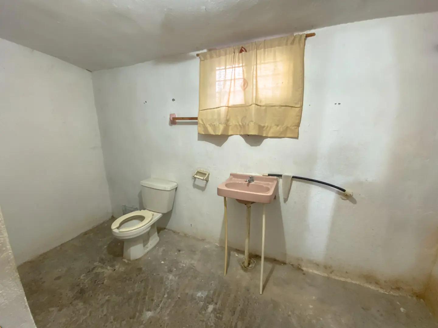 Venta Quinta Casa Habitación y Alberca en Lamadrid