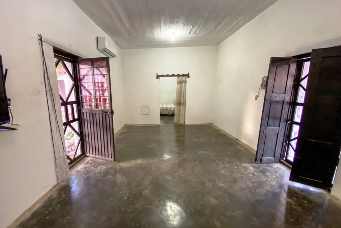 Venta Quinta Casa Habitación y Alberca en Lamadrid