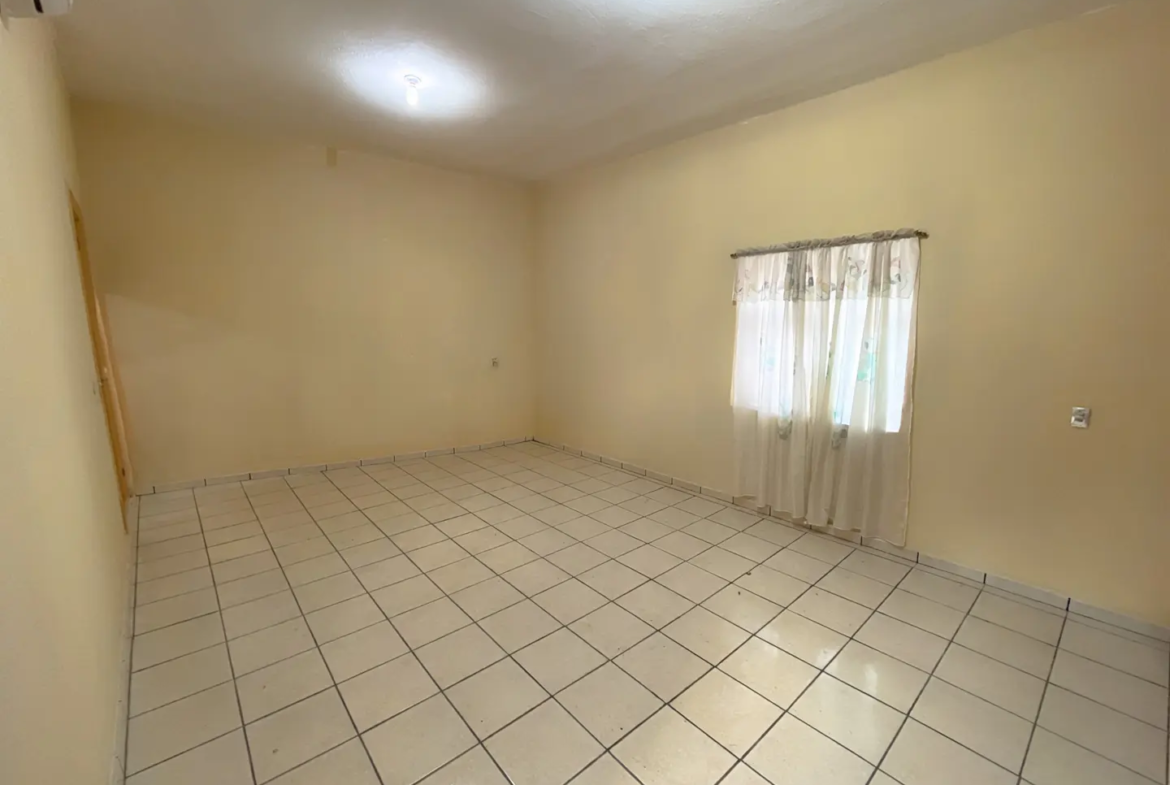 Venta Quinta Casa Habitación y Alberca en Lamadrid