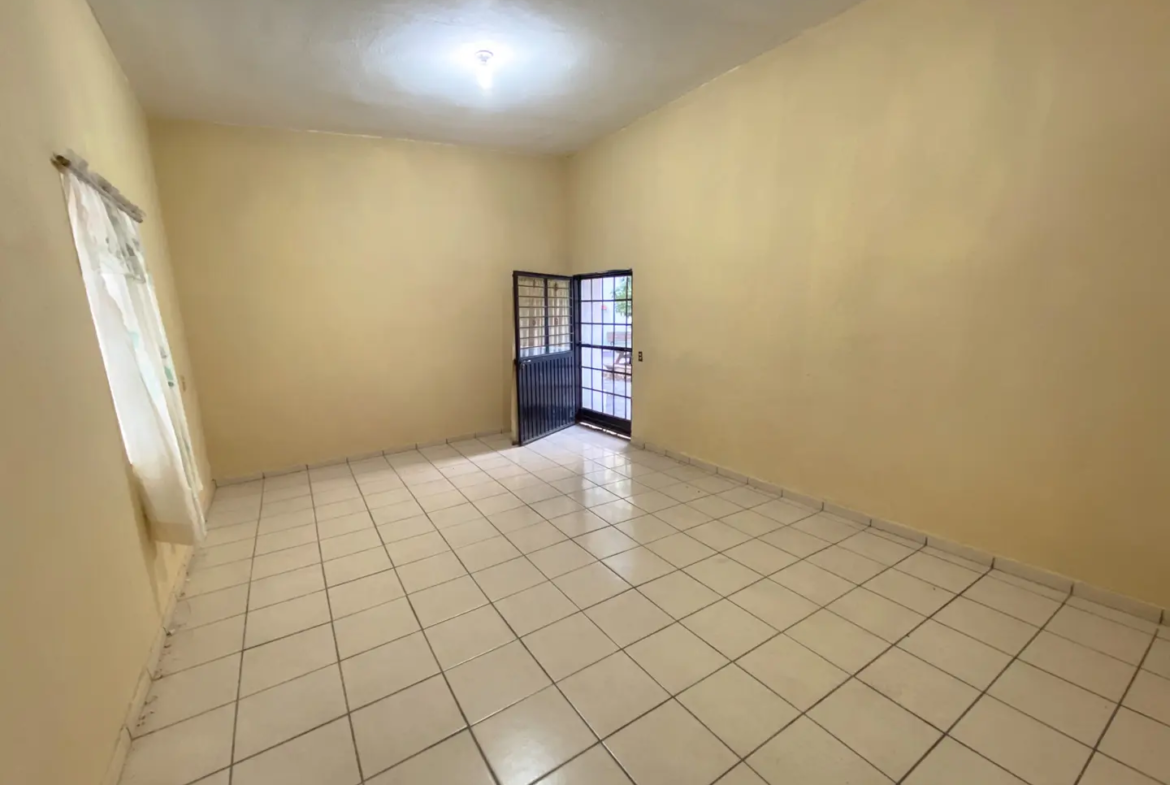 Venta Quinta Casa Habitación y Alberca en Lamadrid
