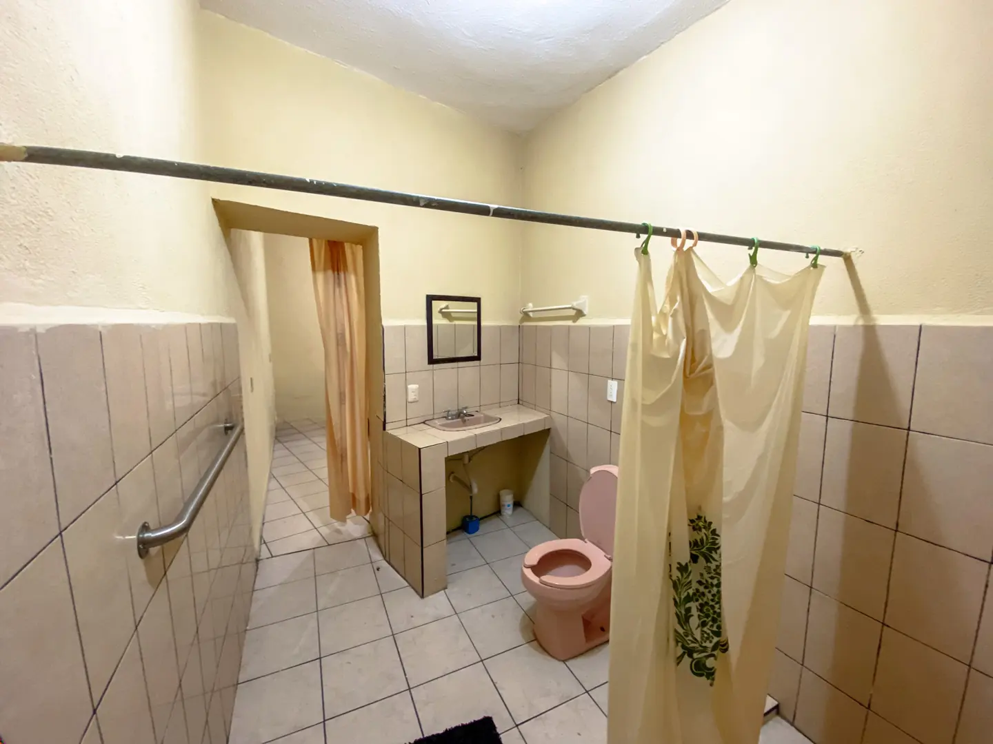 Venta Quinta Casa Habitación y Alberca en Lamadrid