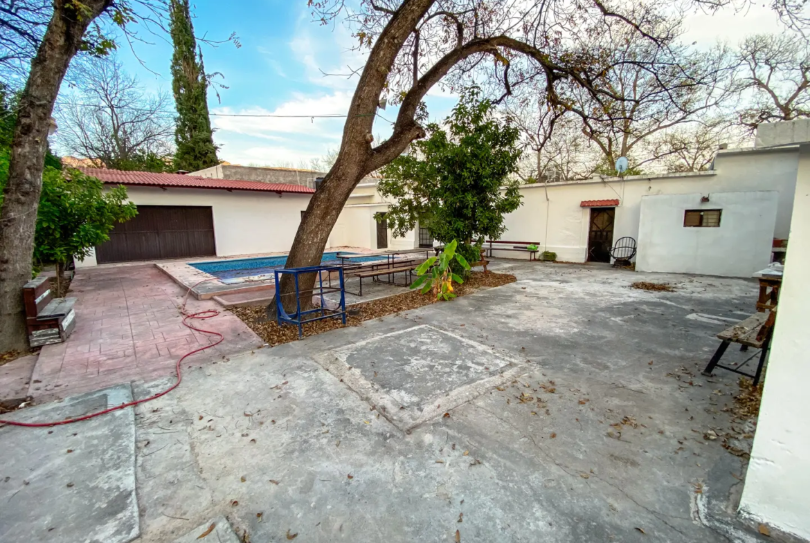 Venta Quinta Casa Habitación y Alberca en Lamadrid