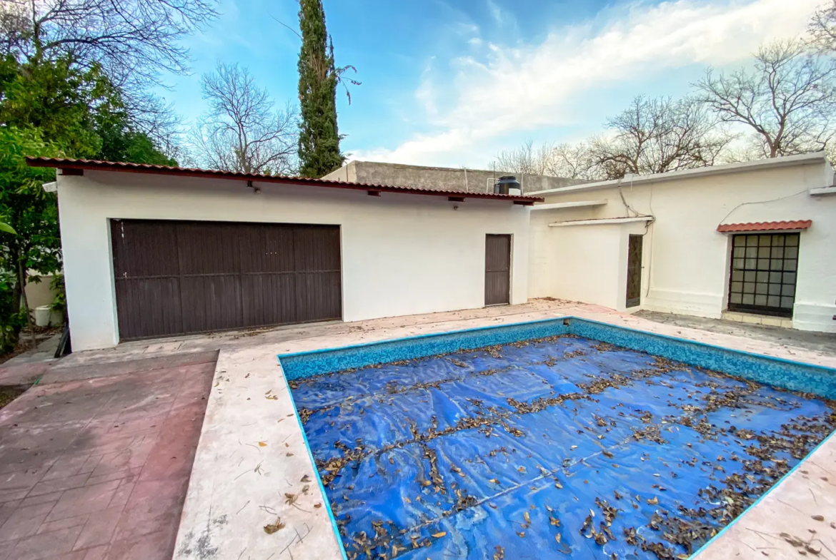 Venta Quinta Casa Habitación y Alberca en Lamadrid