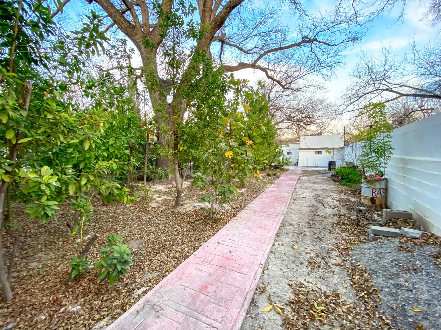 Venta Quinta Casa Habitación y Alberca en Lamadrid
