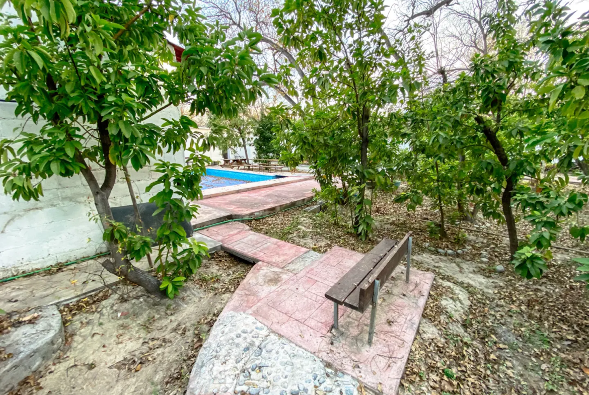 Venta Quinta Casa Habitación y Alberca en Lamadrid