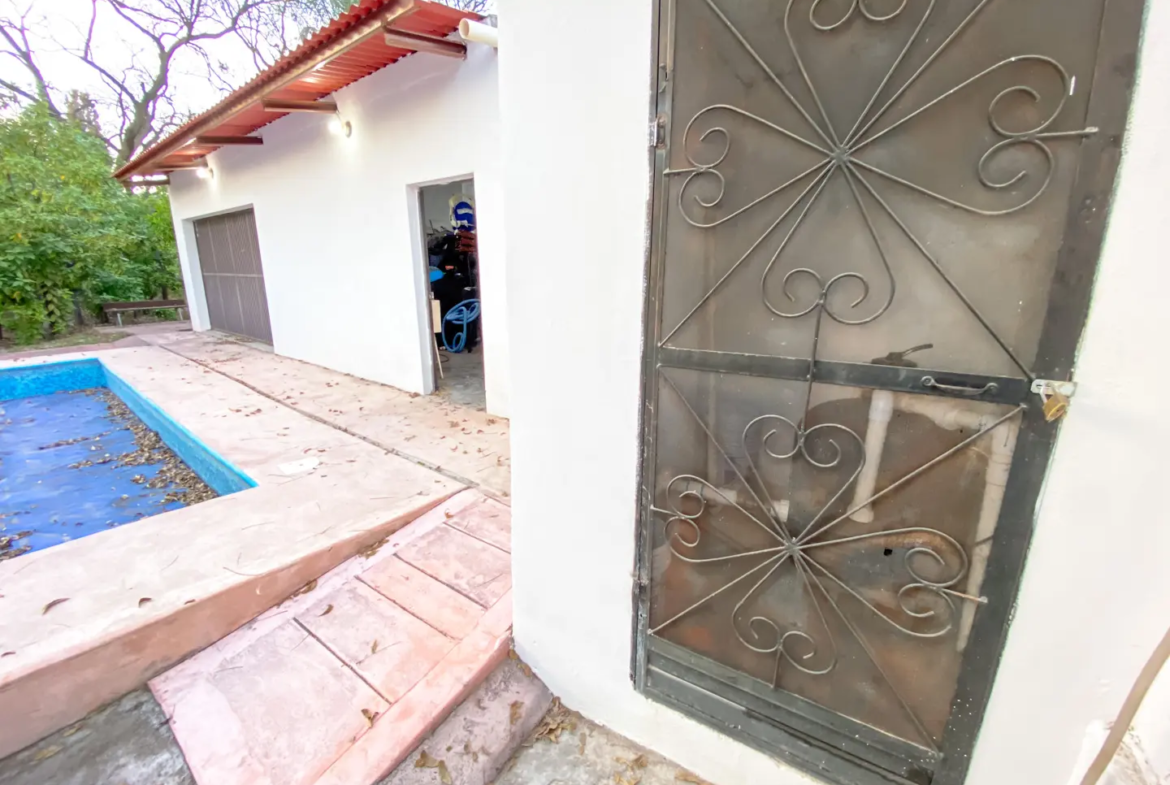 Venta Quinta Casa Habitación y Alberca en Lamadrid