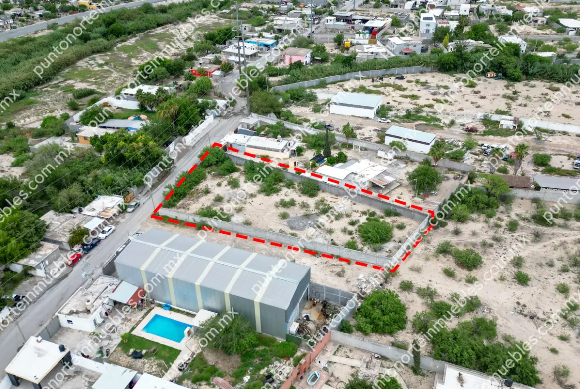 Venta Terreno urbano de 1,775m2 Bardeado sobre Calle Álamo, a unas cuadras Av Montessori