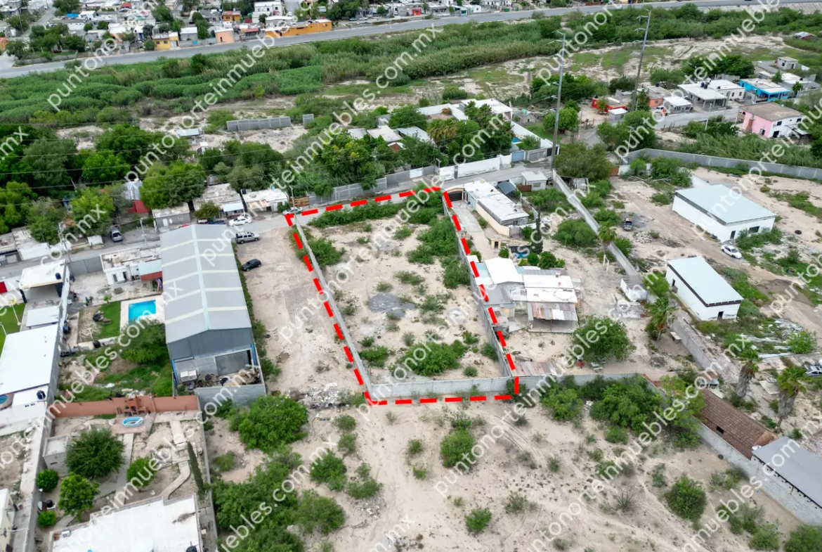 Venta Terreno urbano de 1,775m2 Bardeado sobre Calle Álamo, a unas cuadras Av Montessori