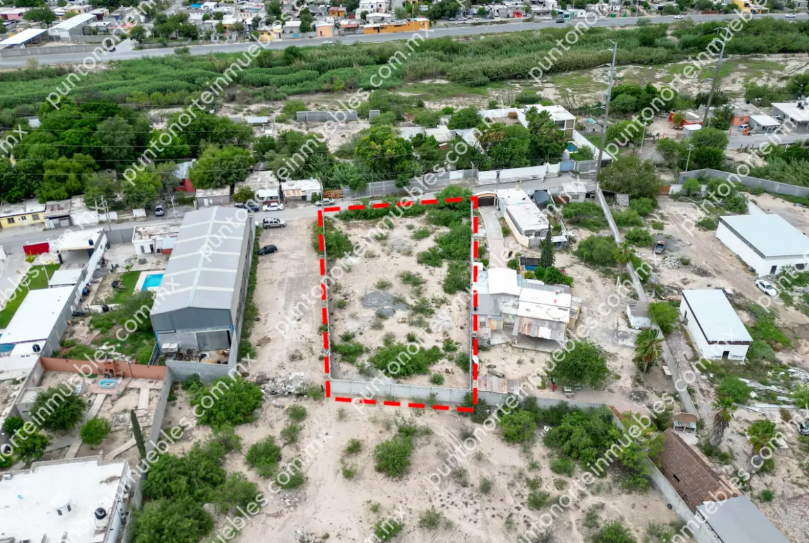 Venta Terreno urbano de 1,775m2 Bardeado sobre Calle Álamo, a unas cuadras Av Montessori
