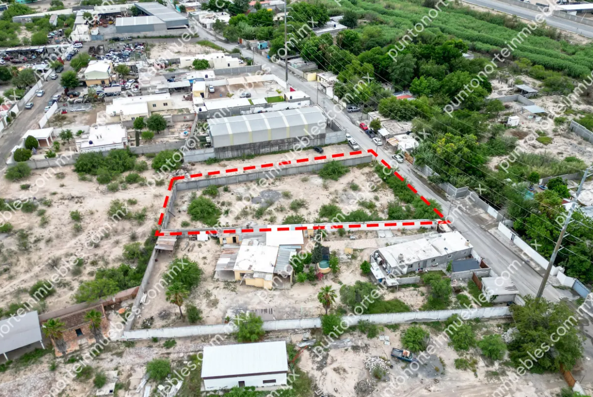 Venta Terreno urbano de 1,775m2 Bardeado sobre Calle Álamo, a unas cuadras Av Montessori