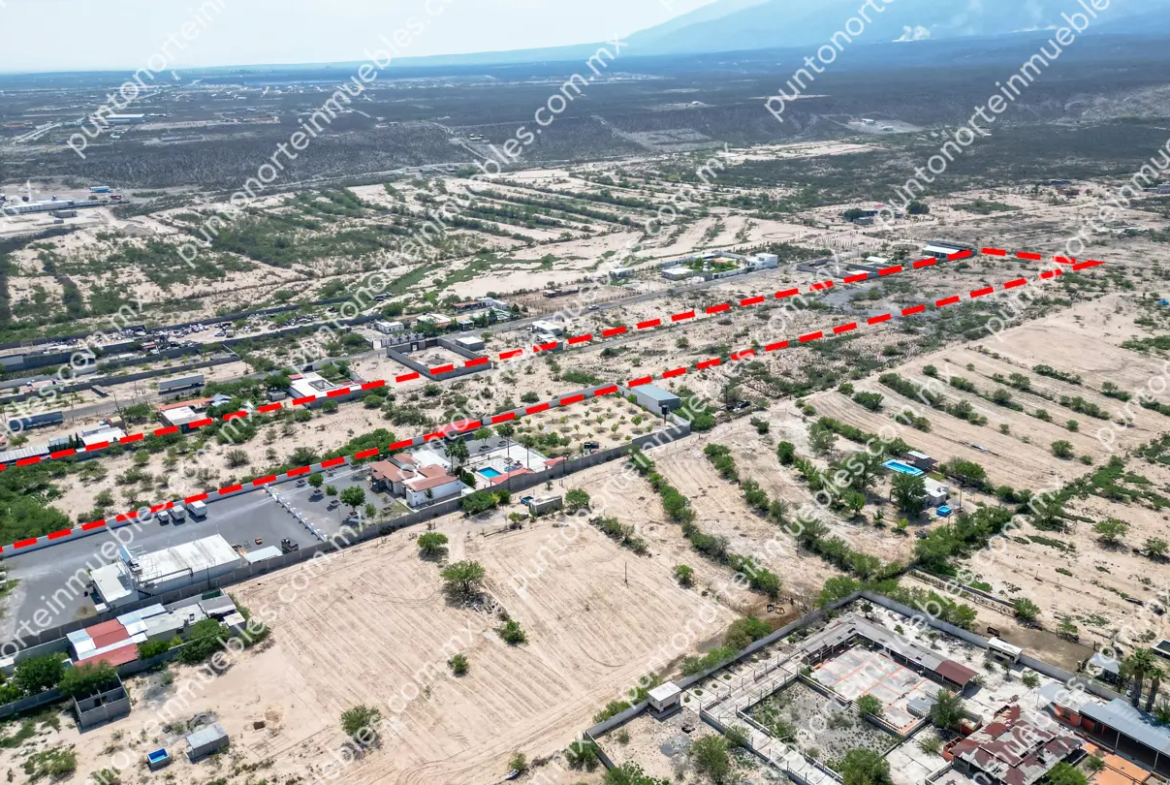 Venta de Terreno 3.3 Hectáreas sobre Carretera al Oro ubicado a 2.5km de Letras “Yo Amo Monclova”