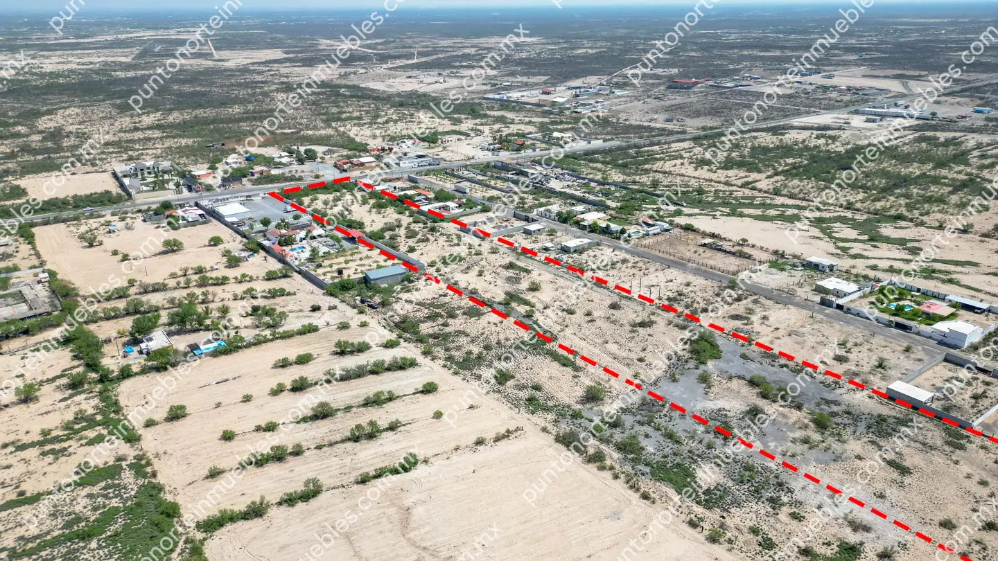 Venta de Terreno 3.3 Hectáreas sobre Carretera al Oro ubicado a 2.5km de Letras “Yo Amo Monclova”