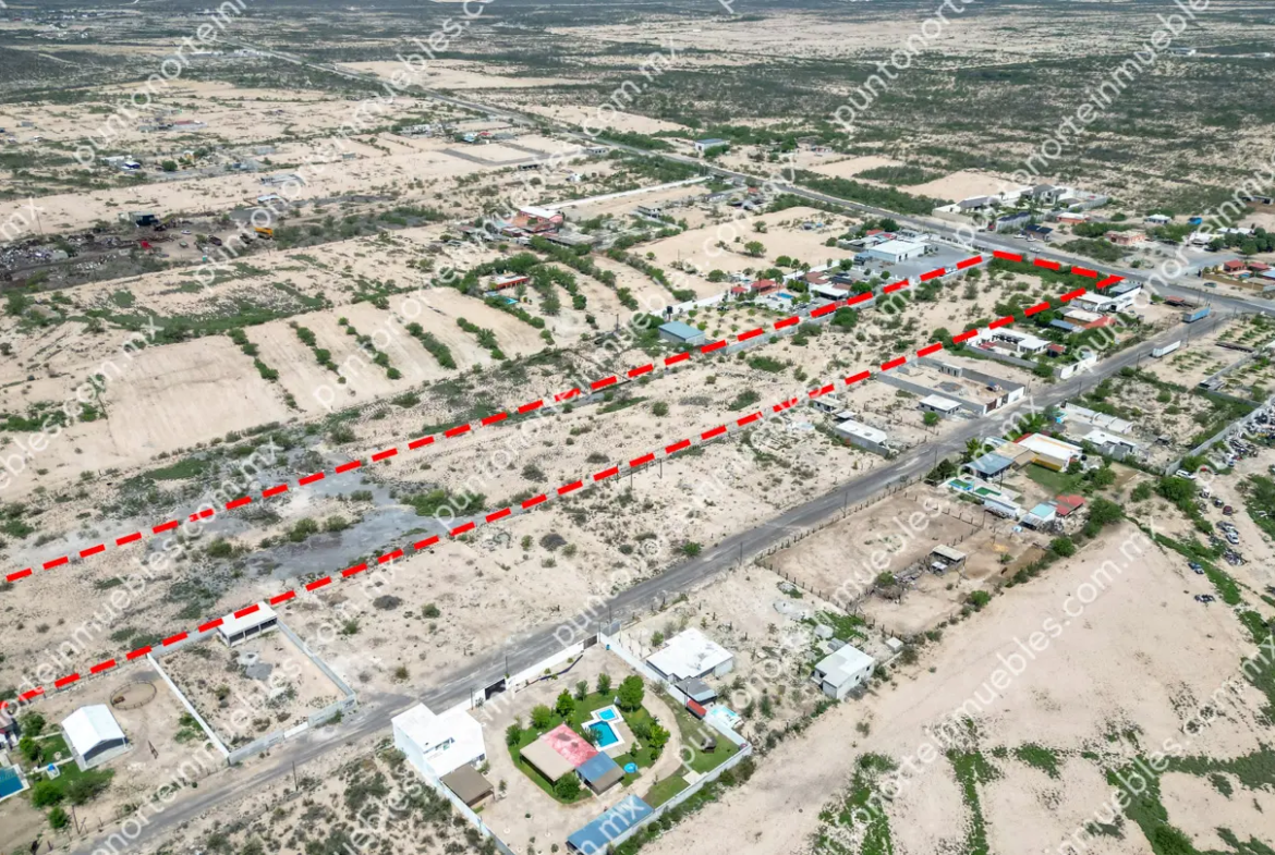 Venta de Terreno 3.3 Hectáreas sobre Carretera al Oro ubicado a 2.5km de Letras “Yo Amo Monclova”