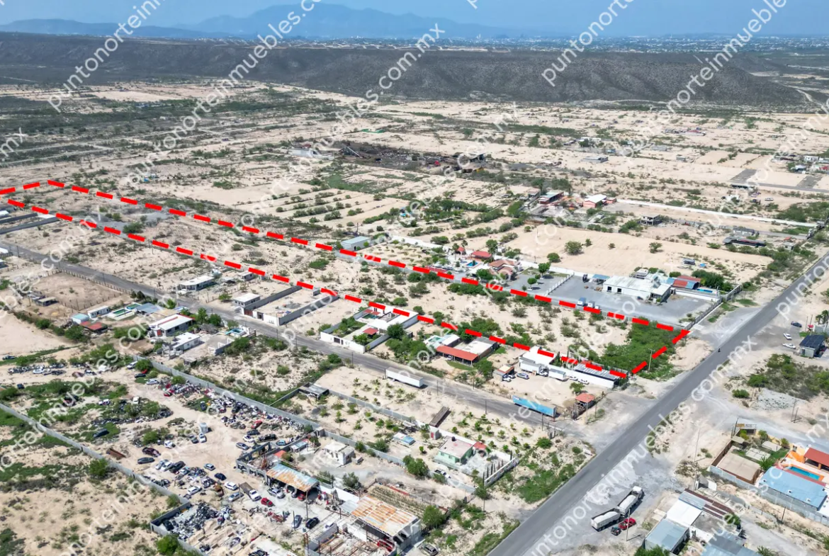 Venta de Terreno 3.3 Hectáreas sobre Carretera al Oro ubicado a 2.5km de Letras “Yo Amo Monclova”