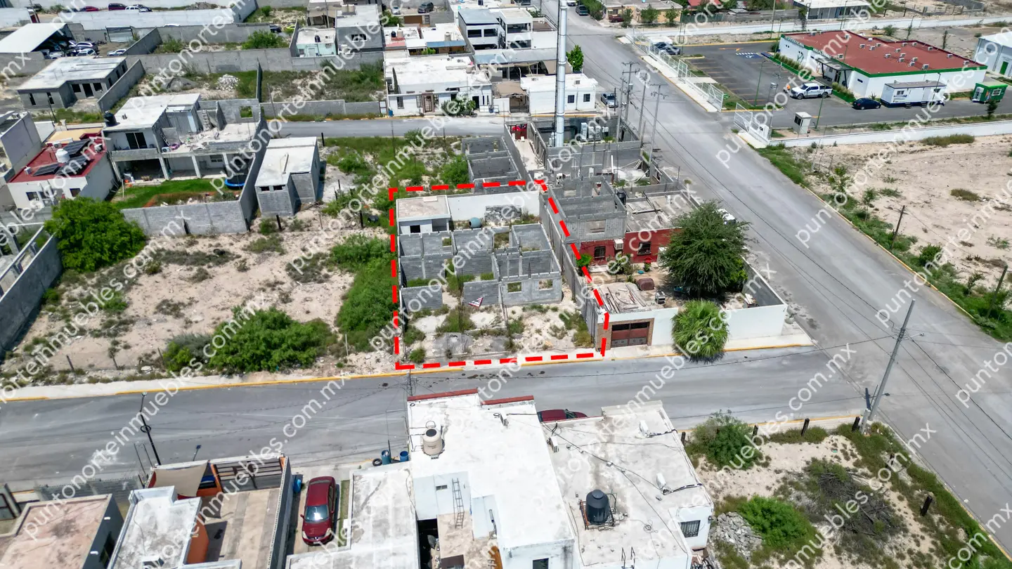 Terreno 337m2 Col Los Reyes drone 07 Venta de Terreno 337.50m2 con Construcción, Todos los Servicios, Col Los Reyes