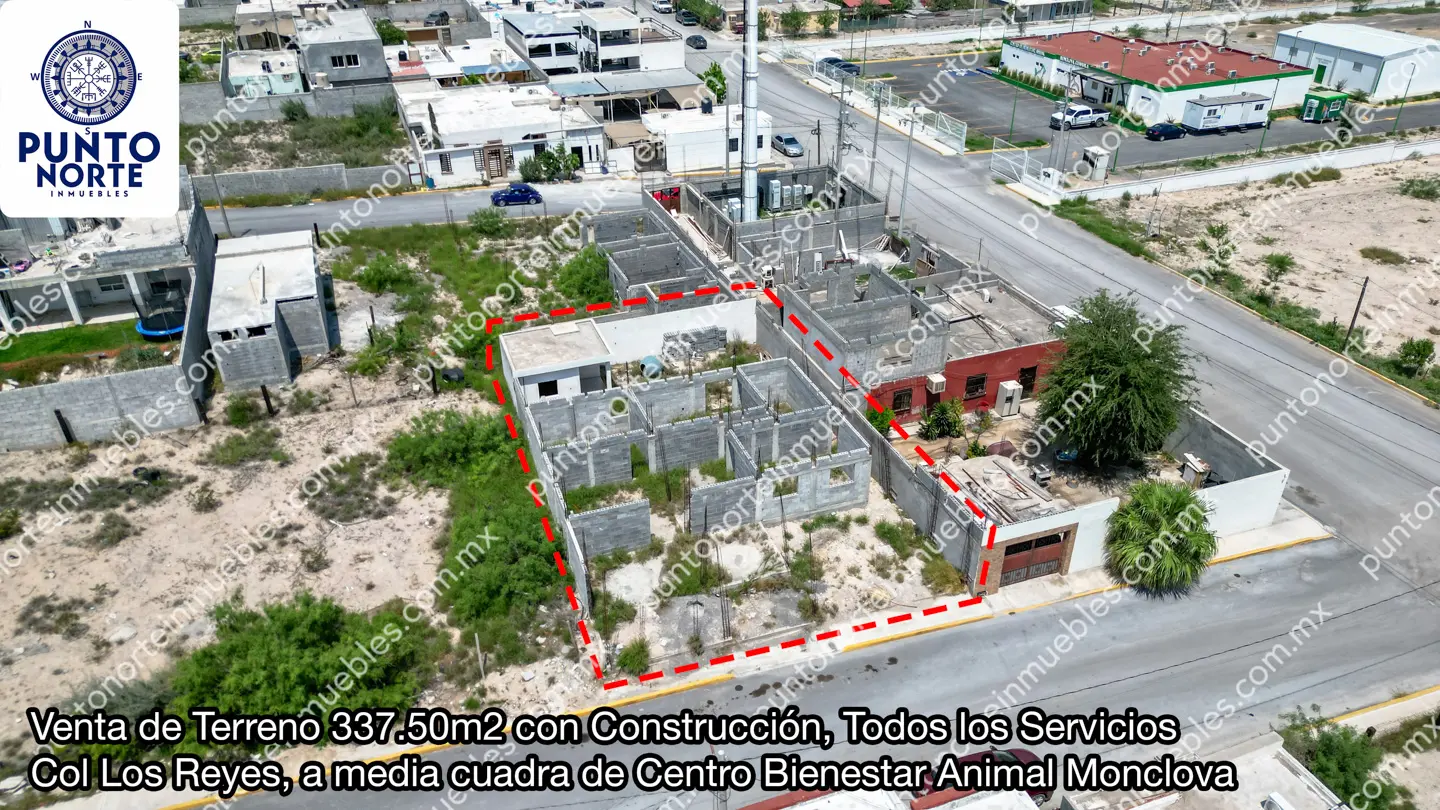 Terreno 337m2 Col Los Reyes drone 14 Venta de Terreno 337.50m2 con Construcción, Todos los Servicios, Col Los Reyes
