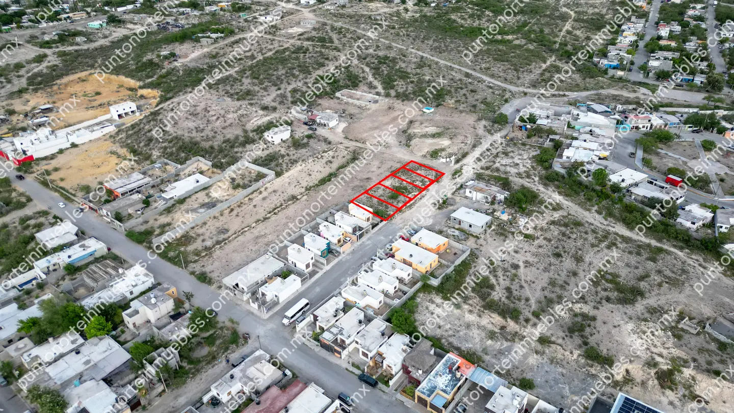 Lotes 160m2 Ampl Las Flores 01 Venta Terrenos Ampl Las Flores Lotes de 160m2, a una cuadra de Av Revolución con Servicios