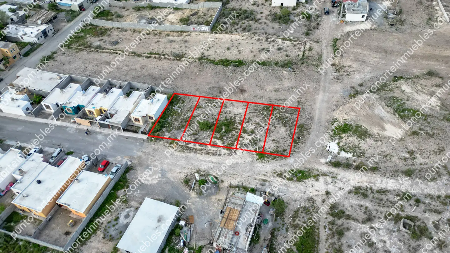 Lotes 160m2 Ampl Las Flores 03 Venta Terrenos Ampl Las Flores Lotes de 160m2, a una cuadra de Av Revolución con Servicios