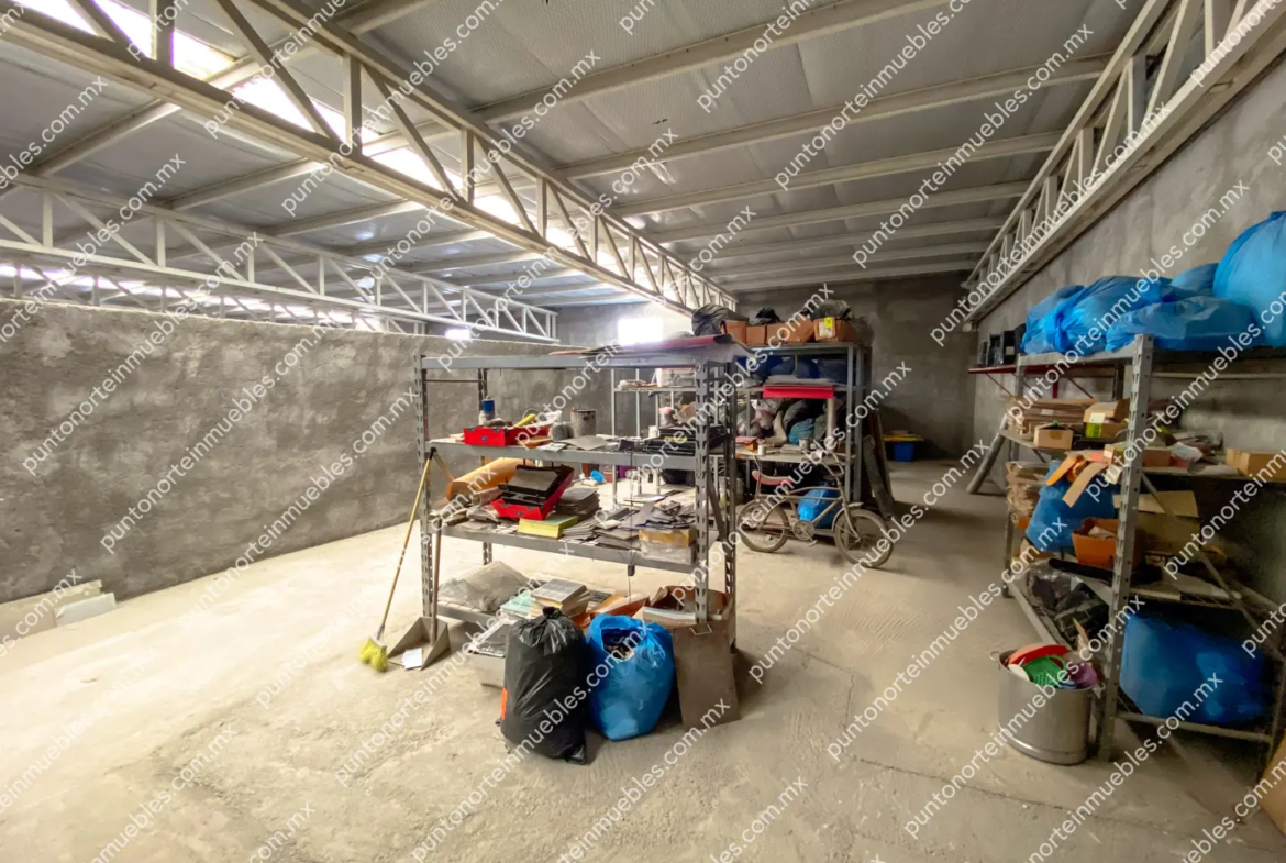 Venta Nave Industrial 1,000m2 Techados, con $6,500m2 de Terreno en Estancias, Monclova
