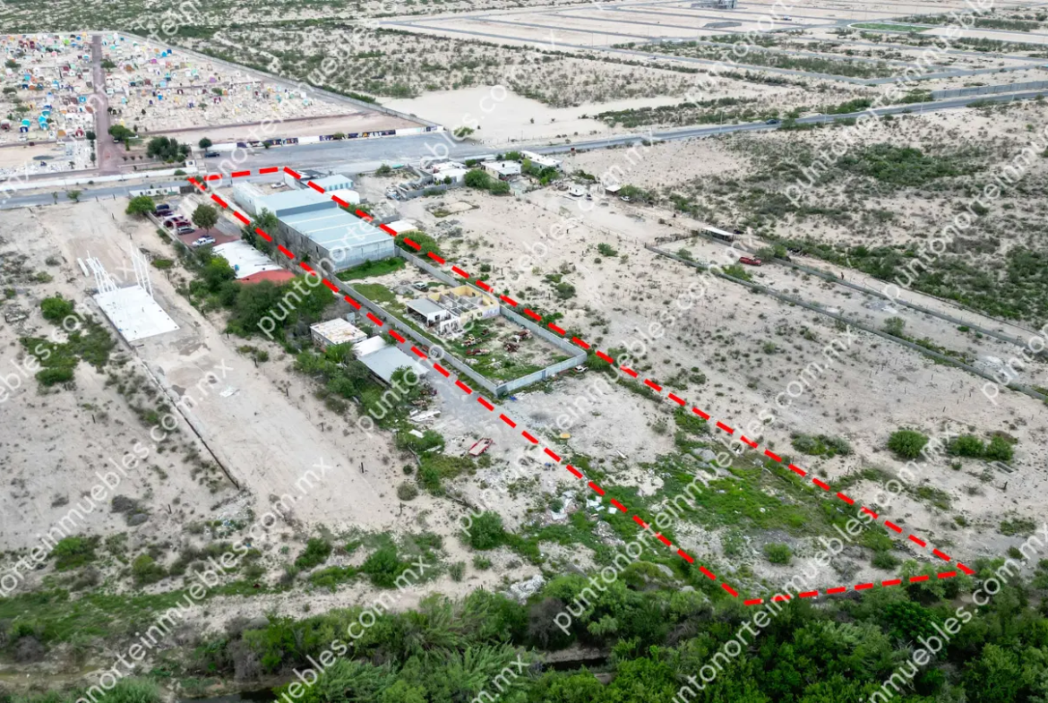 Venta Nave Industrial 1,000m2 Techados, con $6,500m2 de Terreno en Estancias, Monclova