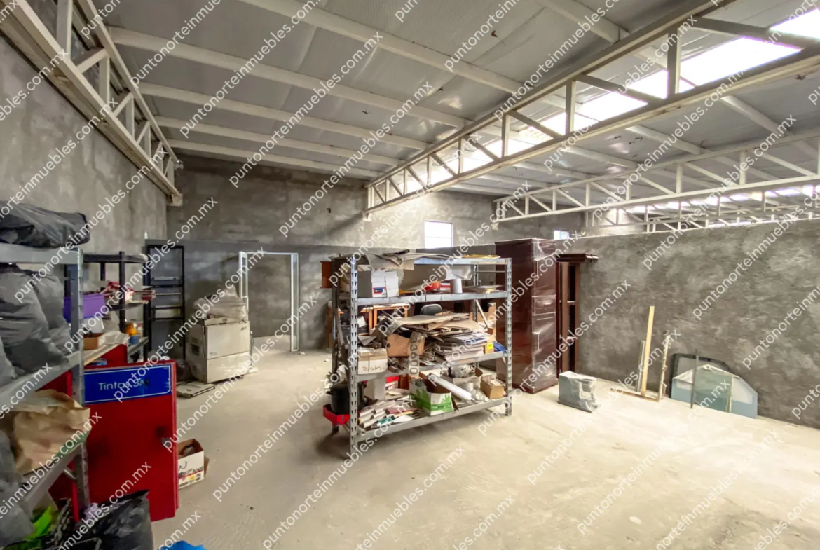 Venta Nave Industrial 1,000m2 Techados, con $6,500m2 de Terreno en Estancias, Monclova