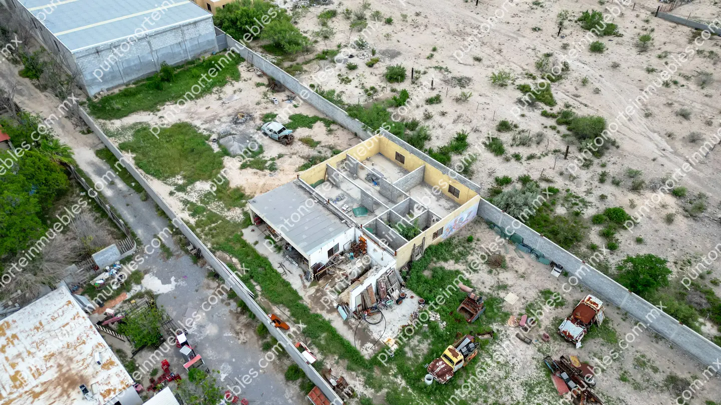 Nave Industrial 6,500m2 Estancias drone 21 Venta Nave Industrial 1,000m2 Techados, con $6,500m2 de Terreno en Estancias, Monclova