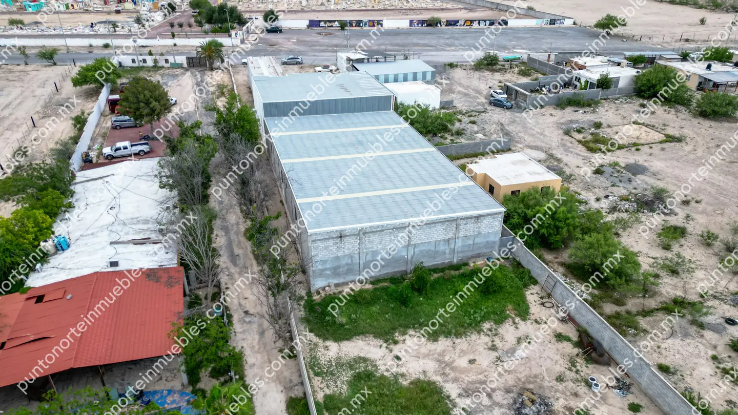Nave Industrial 6,500m2 Estancias drone 22 Venta Nave Industrial 1,000m2 Techados, con $6,500m2 de Terreno en Estancias, Monclova