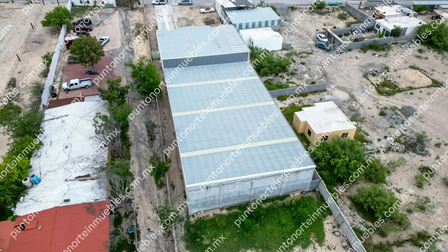 Nave Industrial 6,500m2 Estancias drone 23 Venta Nave Industrial 1,000m2 Techados, con $6,500m2 de Terreno en Estancias, Monclova