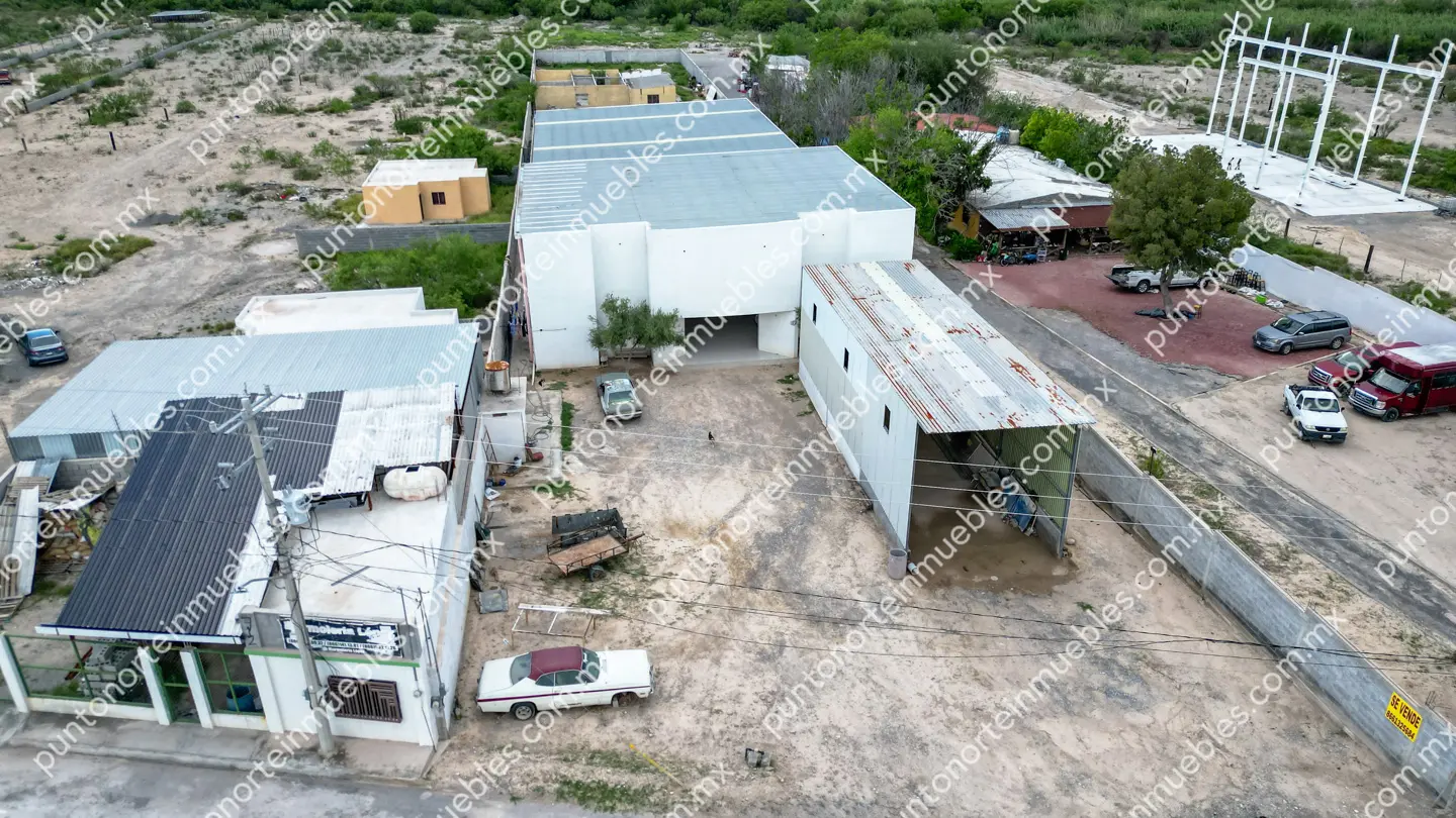 Nave Industrial 6,500m2 Estancias drone 25 Venta Nave Industrial 1,000m2 Techados, con $6,500m2 de Terreno en Estancias, Monclova
