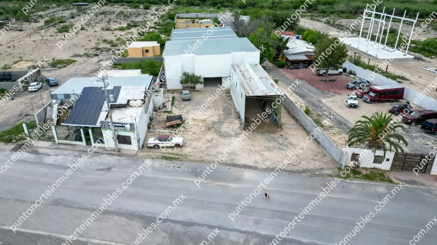 Nave Industrial 6,500m2 Estancias drone 28 Venta Nave Industrial 1,000m2 Techados, con $6,500m2 de Terreno en Estancias, Monclova