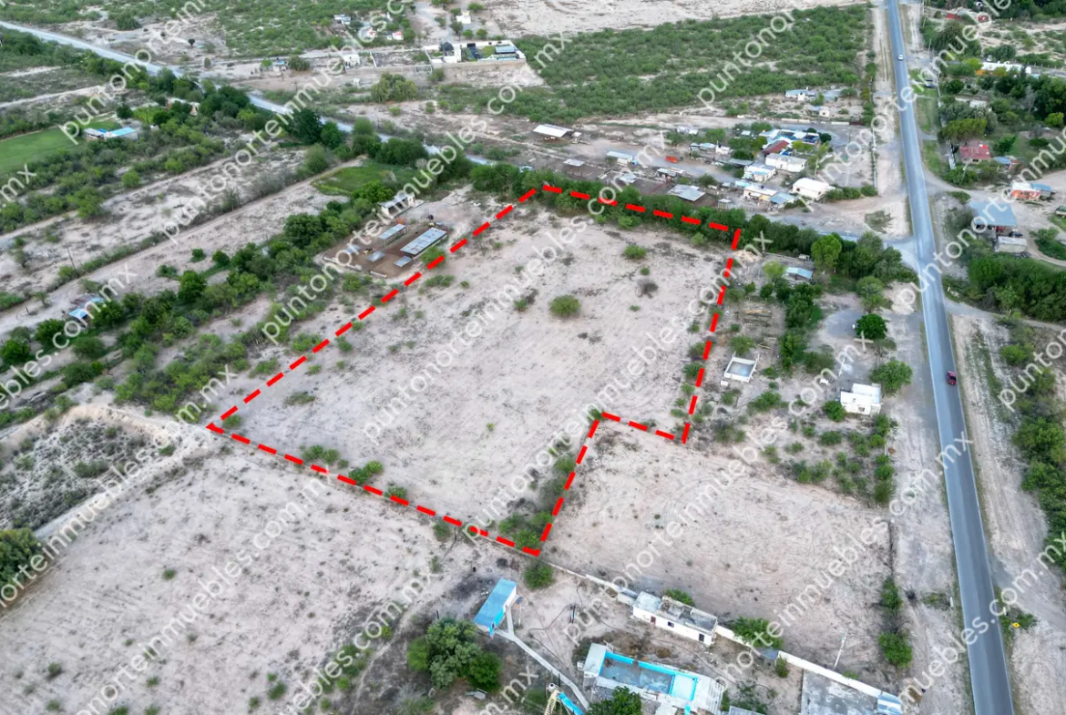 Venta Terreno de 1.57 Hectáreas, 104 metros de frente, ubicado en San Buena a 50 metros de Carretera a San Blas