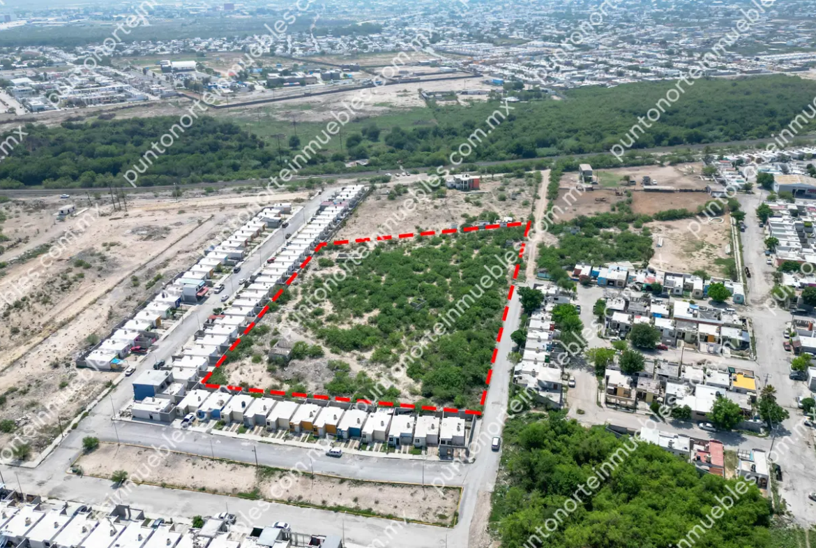 Venta Terreno urbano de 11,785m2 en Fracc Los Rieles, zona de desarrollo de vivienda en Frontera